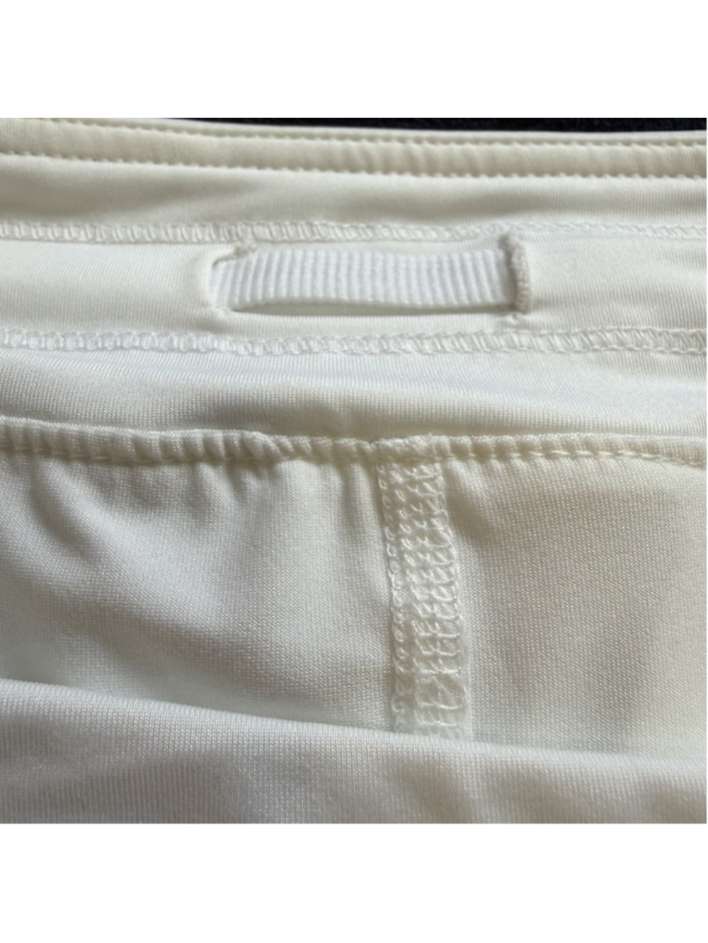 Lolë Asymmetrical White Pleated Skort - Size Large ✨ BNWT - Picture 9 of 9